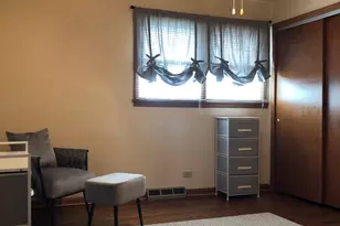 2319 Taylor St, Joliet, IL 60435 - Photo 33