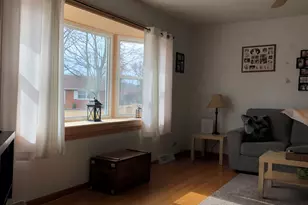 2319 Taylor St, Joliet, IL 60435 - Photo 9