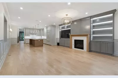 2023 W Augusta Boulevard #3E, Chicago, IL 60622 - Photo 5