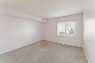 522 E Algonquin Rd, Schaumburg, IL 60173 - Photo 9