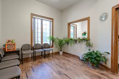 1017/1019 W Park Avenue, Libertyville, IL 60048 - Photo 17