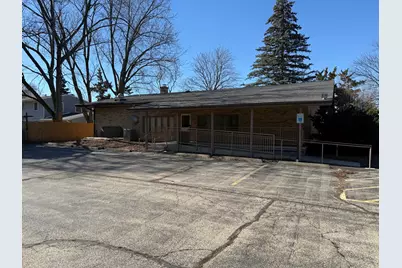 820 Russell Road, Dekalb, IL 60115 - Photo 19