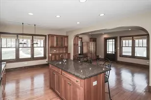 354 Hawthorne Blvd, Glen Ellyn, IL 60137 - Photo 17