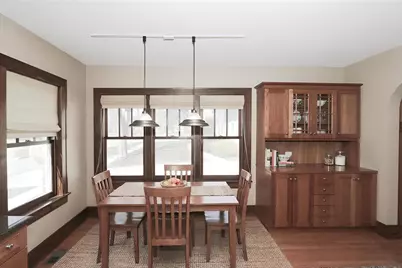 354 Hawthorne Boulevard, Glen Ellyn, IL 60137 - Photo 19