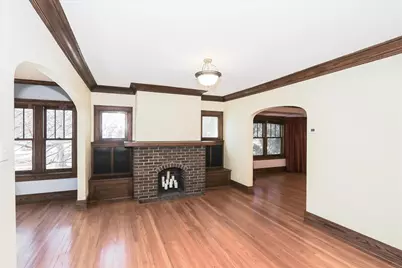 354 Hawthorne Boulevard, Glen Ellyn, IL 60137 - Photo 7