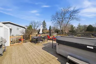 5813 Dunham Rd, Downers Grove, IL 60516 - Photo 35