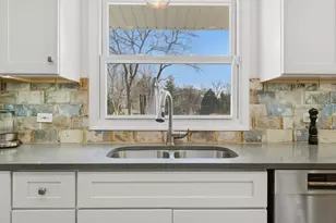 5813 Dunham Rd, Downers Grove, IL 60516 - Photo 19