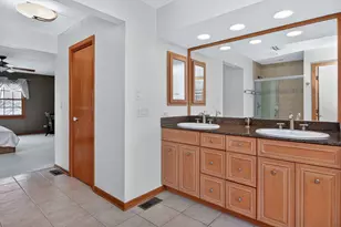 1518 Pine View Ct, Darien, IL 60561 - Photo 15