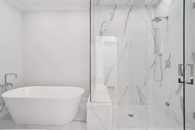 2023 W Augusta Boulevard #2, Chicago, IL 60622 - Photo 9