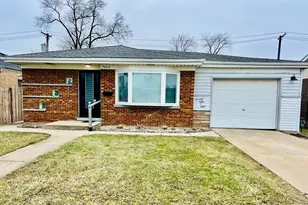 7808 Central Ave, Burbank, IL 60459 - Photo 1