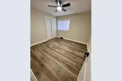 7808 Central Avenue, Burbank, IL 60459 - Photo 9