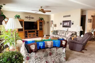 1131 Briar Ct, Ottawa, IL 61350 - Photo 5