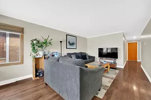 7709 Neenah Ave, Burbank, IL 60459 - Photo 5