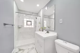 7709 Neenah Ave, Burbank, IL 60459 - Photo 9