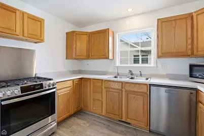 27071 N Ridge Street, Wauconda, IL 60084 - Photo 11