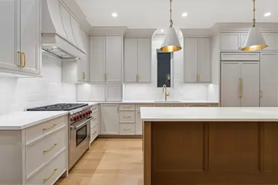 2023 W Augusta Boulevard #1W, Chicago, IL 60622 - Photo 3