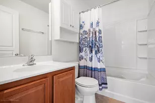 605 Treble Ln, Volo, IL 60073 - Photo 17