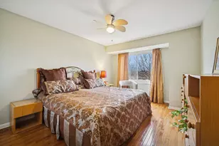 [Address not provided], Deerfield, IL 60015 - Photo 11