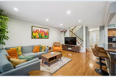 [Address not provided], Deerfield, IL 60015 - Photo 5