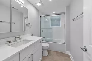 935 W Winona St, Chicago, IL 60640 - Photo 9