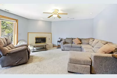 7388 Coventry Lane, Hanover Park, IL 60133 - Photo 17