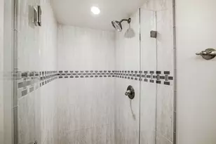 7388 Coventry Ln, Hanover Park, IL 60133 - Photo 27