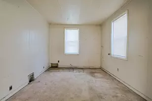 1419 Harlan Ave, Elgin, IL 60123 - Photo 7