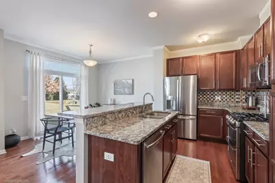 28 E Moseley Road, Palatine, IL 60074 - Photo 7