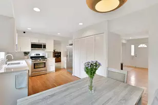 1045 Browning Ln, Lake Zurich, IL 60047 - Photo 11