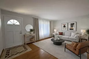 325 Central Ave, Willowbrook, IL 60527 - Photo 5