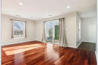 530 Devonshire Lane #13, Crystal Lake, IL 60014 - Photo 3