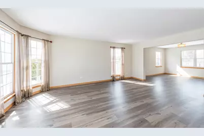 18184 W Old Pine Court, Gurnee, IL 60031 - Photo 15