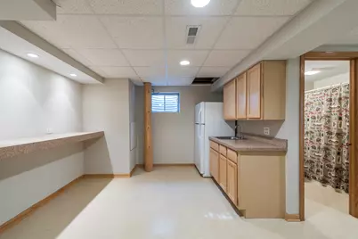 18184 W Old Pine Court, Gurnee, IL 60031 - Photo 29