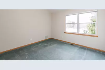 18184 W Old Pine Court, Gurnee, IL 60031 - Photo 23