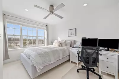 2137 Dauntless Drive, Glenview, IL 60026 - Photo 19