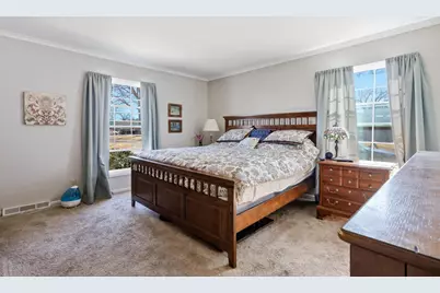 2830 28th Street, Rock Island, IL 61201 - Photo 9