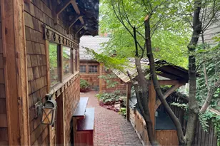 3822 N Claremont Ave, Chicago, IL 60618 - Photo 9