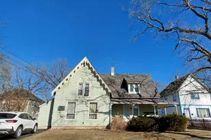 714 Glen Rock Ave, Waukegan, IL 60085 - Photo 1