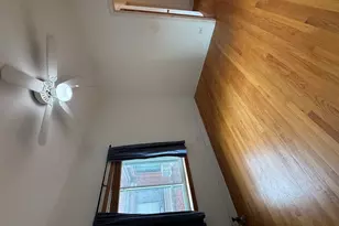 928 W Sunnyside Ave, Chicago, IL 60640 - Photo 9