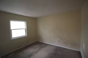 1723 McKool Ave, Streamwood, IL 60107 - Photo 11