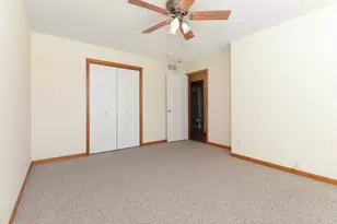 1407 Windham Hill Rd, Bloomington, IL 61704 - Photo 23