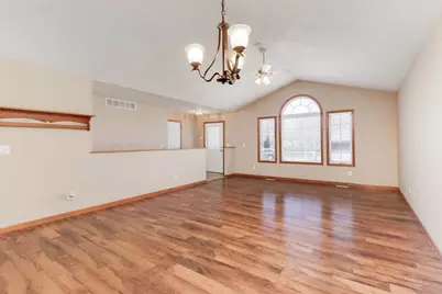 1407 Windham Hill Road #1407, Bloomington, IL 61704 - Photo 5