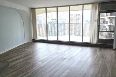 300 N State Street #4107, Chicago, IL 60654 - Photo 7