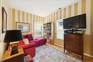 4635 N Magnolia Ave, Chicago, IL 60640 - Photo 9