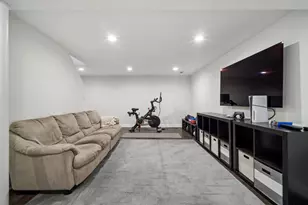 3626 Radcliffe Dr, Northbrook, IL 60062 - Photo 25