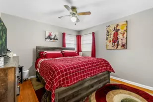 742 E 164th Pl, South Holland, IL 60473 - Photo 9