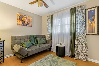 742 E 164th Place, South Holland, IL 60473 - Photo 7