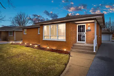 742 E 164th Place, South Holland, IL 60473 - Photo 1
