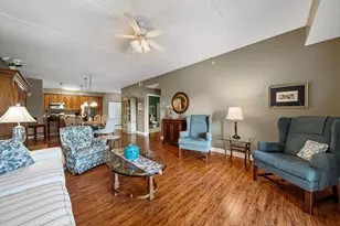 10 N Gilbert St, South Elgin, IL 60177 - Photo 11