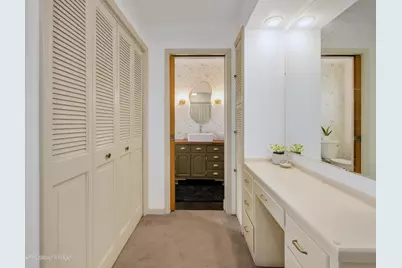 5549 Laurel Avenue, La Grange Highlands, IL 60525 - Photo 15